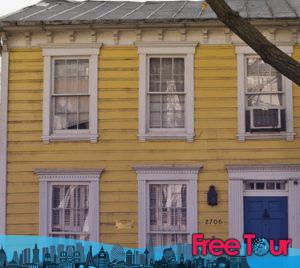 Julia Child House 300x268 - Excursión autoguiada a pie por East Georgetown