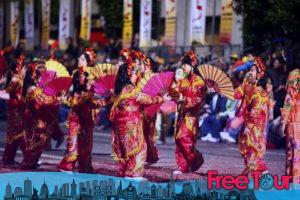 desfile del ano nuevo chino en san francisco 2 300x200 - Desfile del Año Nuevo Chino en San Francisco