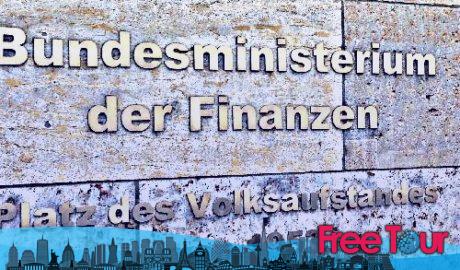 El antiguo Ministerio de Aviación de Berlín El antiguo Ministerio de Aviación de Berlín