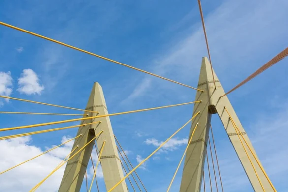 El Puente del Milenio (también conocido como el Puente Bamboleante) - ¿Destruido por los Agonizantes?