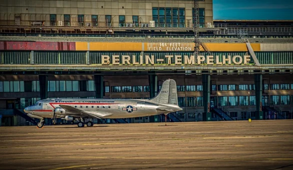 Formas baratas y fáciles de llegar y salir de los aeropuertos de Berlín