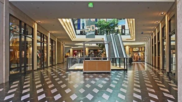 Guía del Centro Comercial Nacional y Cosas que Hacer