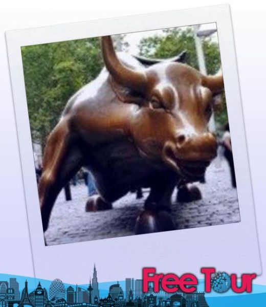 La estatua del Toro de Carga de Nueva York La estatua del Toro de Carga de Nueva York