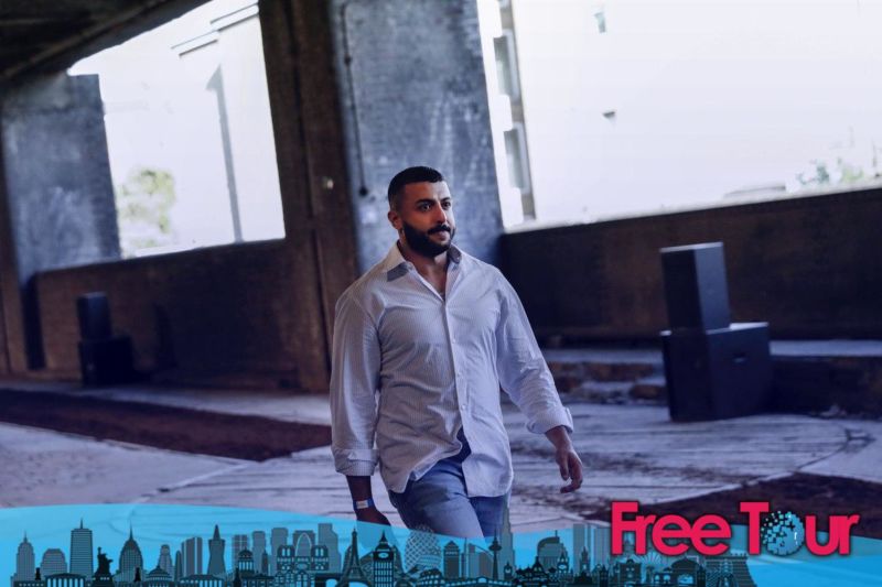 Los mejores artistas emiratíes Los mejores artistas emiratíes