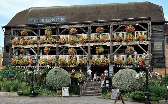 Los pubs del Casco Antiguo de Londres (la Ciudad Vieja); The Hoop and Grapes