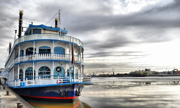 New Orleans Riverboats, Paddleboats y Cruceros