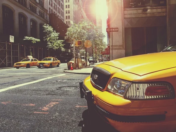 TAXI! - Una guía para llamar a un taxi en la ciudad de Nueva York