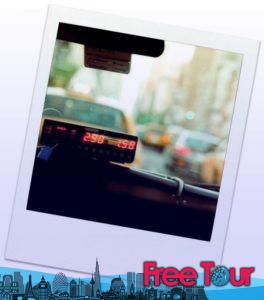 taxi una guia para llamar a un taxi en la ciudad de nueva york 264x300 - Uso de Uber en la ciudad de Nueva York