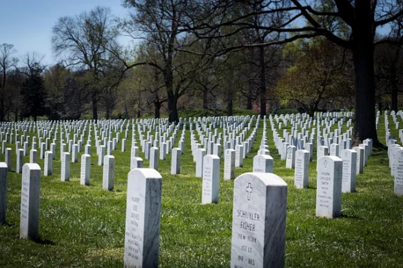 Tour Autoguiado: Notables mujeres enterradas en el Cementerio Nacional de Arlington