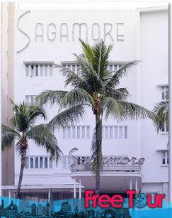 Tour Autoguiado por el Distrito Art Decó de Miami