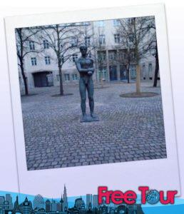 una gira por el berlin nazi y los lugares de interes de la segunda guerra mundial 8 258x300 - Una gira por el Berlín nazi y los lugares de interés de la Segunda Guerra Mundial
