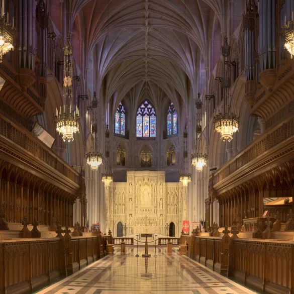 Visita autoguiada a la Catedral Nacional de Washington